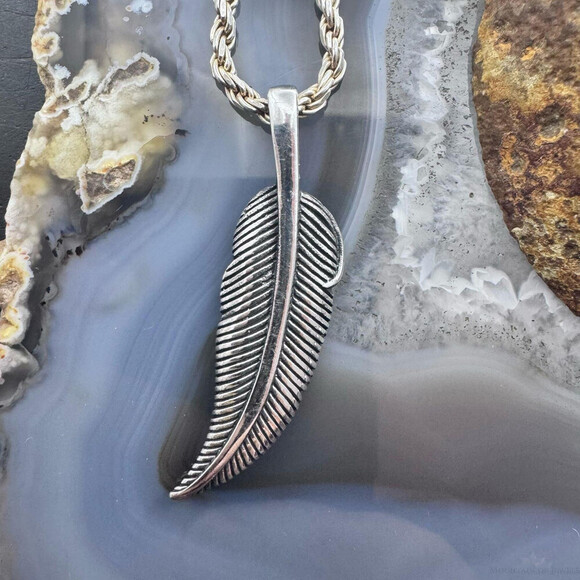 Sterling Silver Southwestern Style Engraved Feather Unisex Pendant - Picture 1 of 10